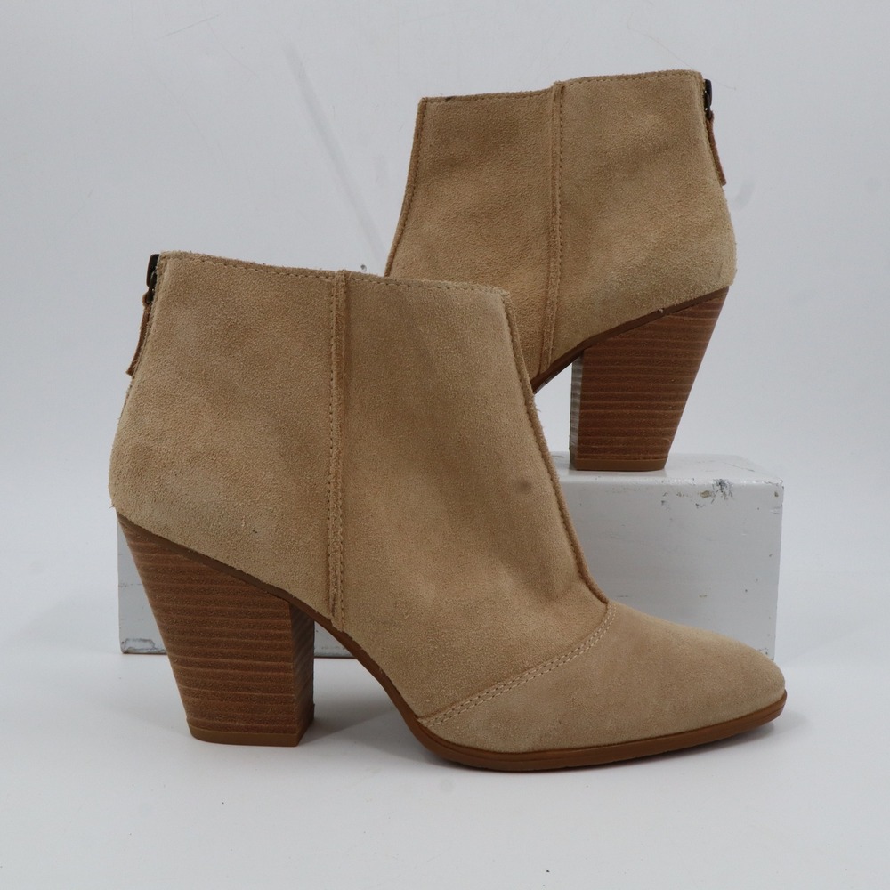Vince Camuto EAGIMM Ankle Boots Women 9.5M Tan‎ Suede Pointed Toe Block Heel